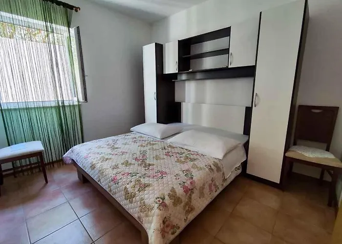 Apartamento In 36139 Sevid