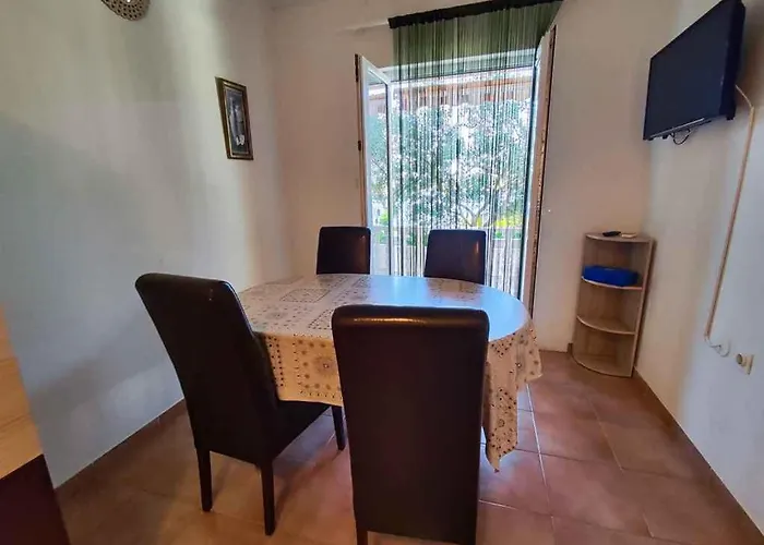 Apartamento In 36139 *